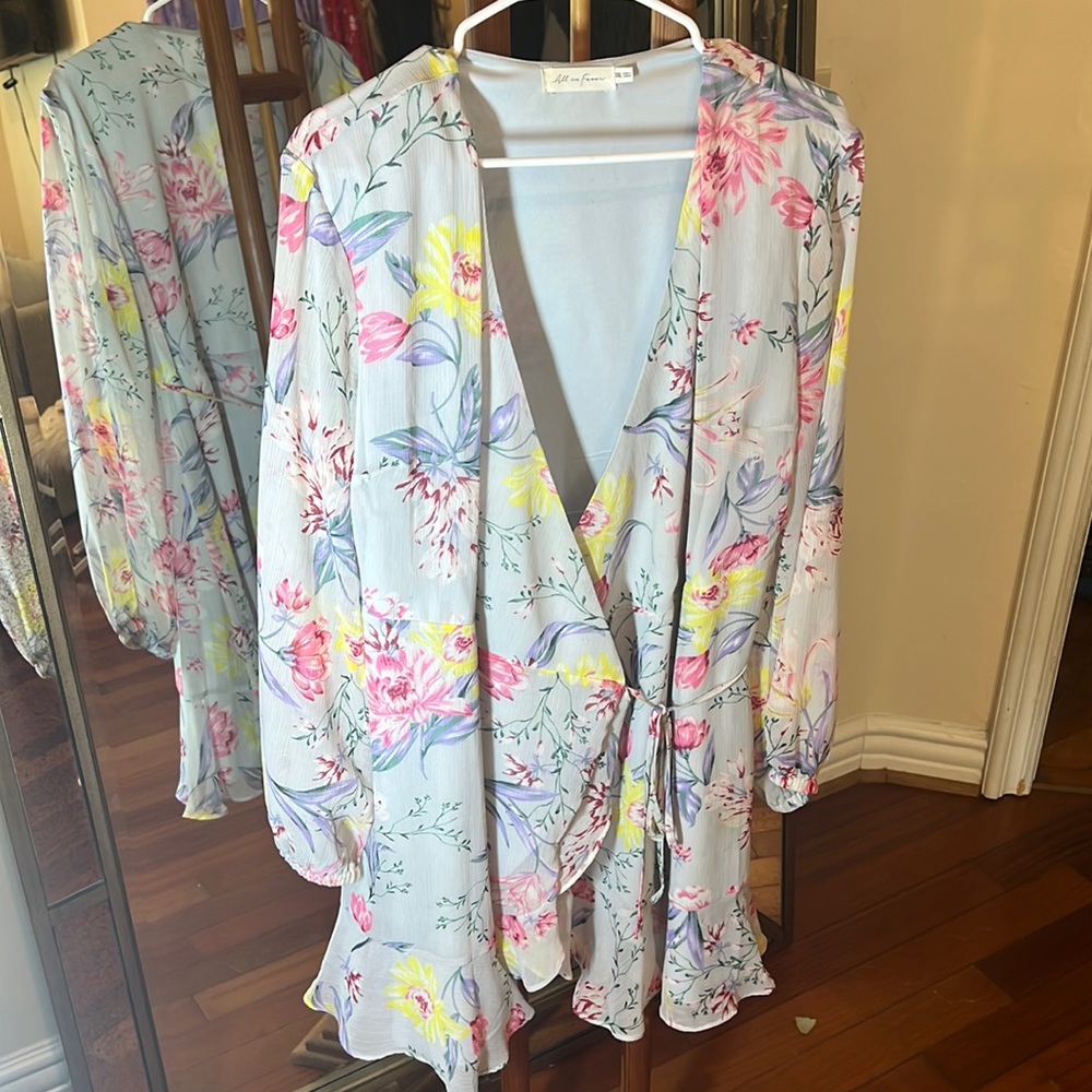 All in favor, floral dress from Nordstrom perfect for summer!